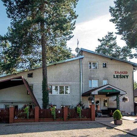 Zajazd Lesny Tuszyn Exteriör bild