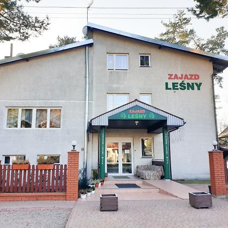 Zajazd Lesny Tuszyn Exteriör bild