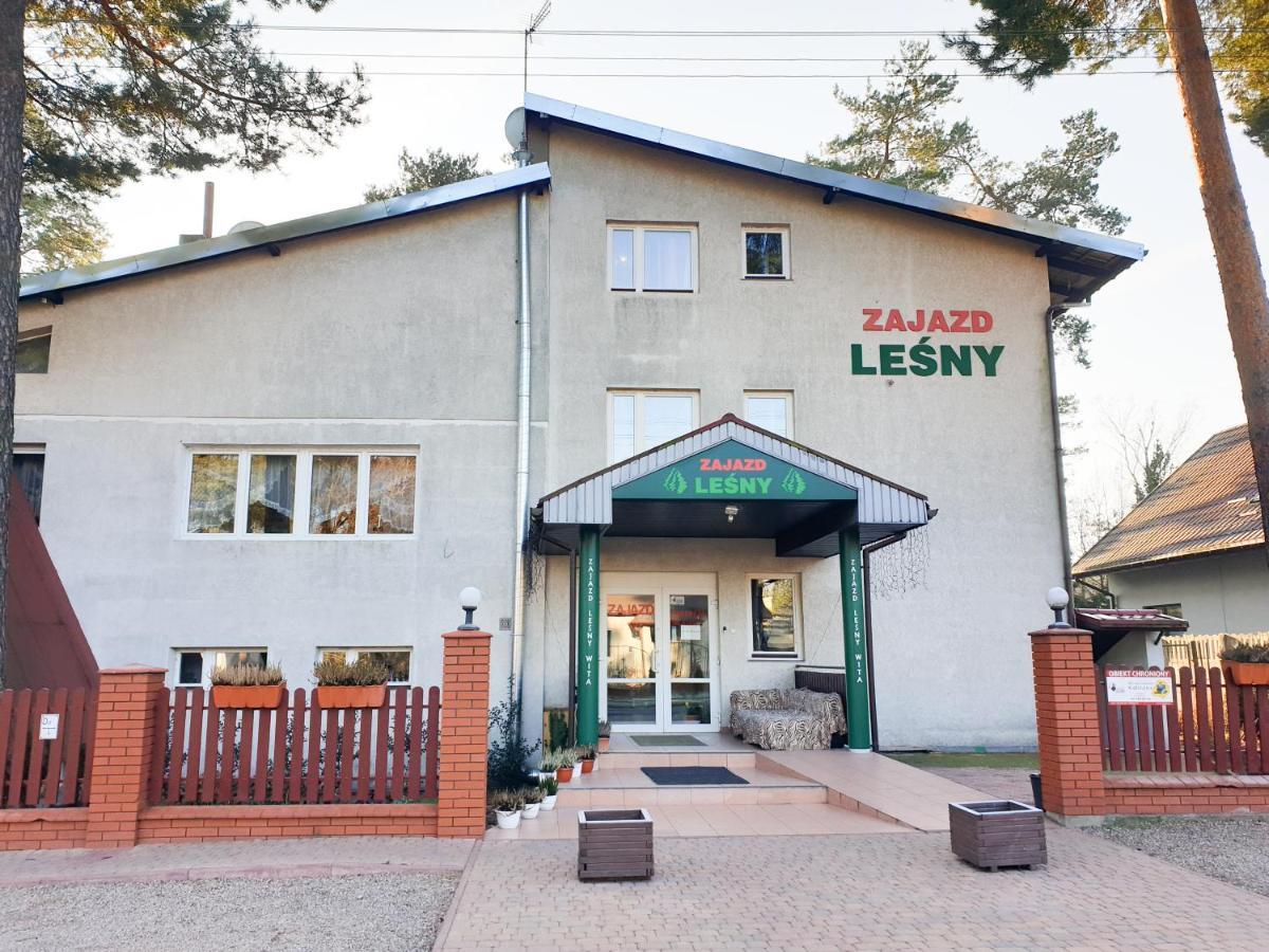 Zajazd Lesny Tuszyn Exteriör bild