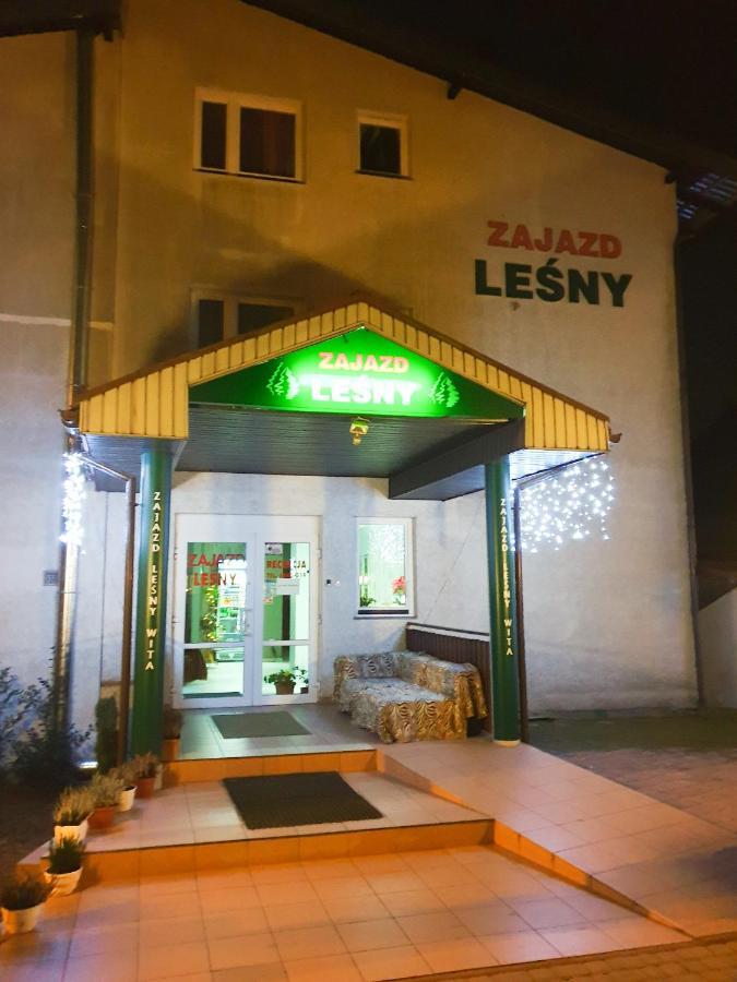 Zajazd Lesny Tuszyn Exteriör bild